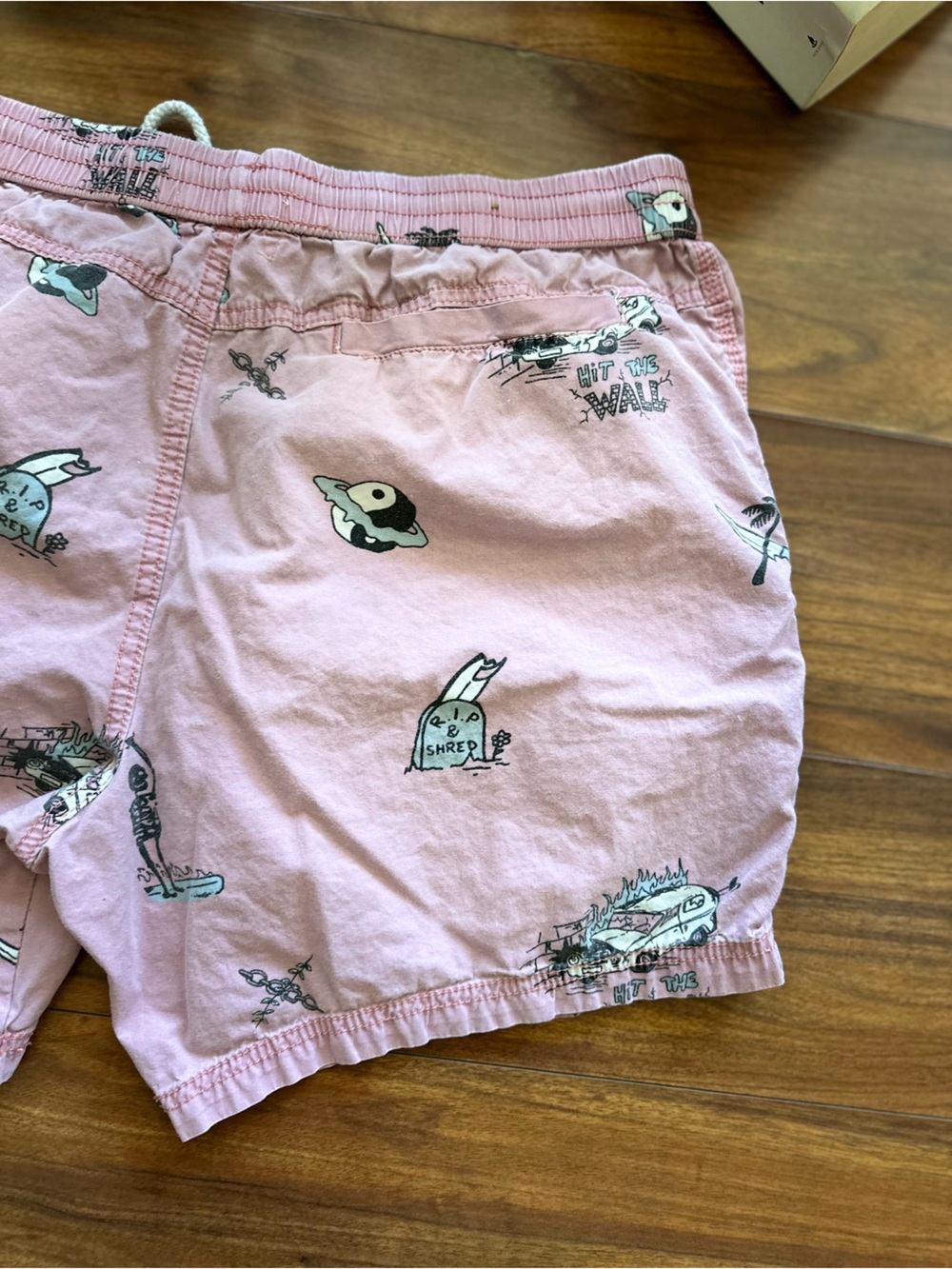 Cotton On Vintage vibe Beach Shorts Men’s Large - Picture 8 of 12